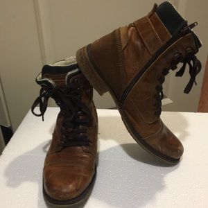 RARE! Steve Madden mens leather suede faux fur lined Osborne combat boots size 8